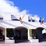 La Rad Hotel