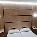 La Rad Hotel