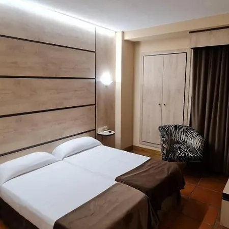 La Rad Hotel