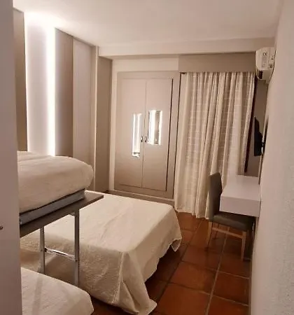 La Rad Hotel