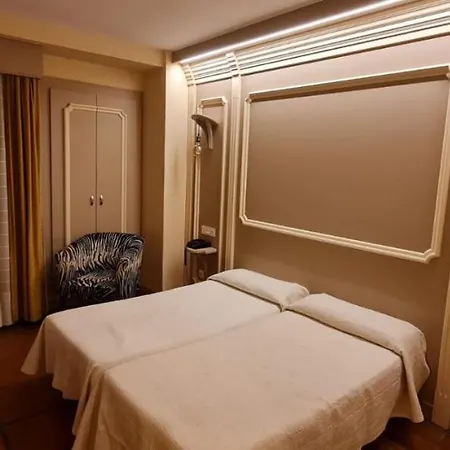 La Rad Hotel 2*