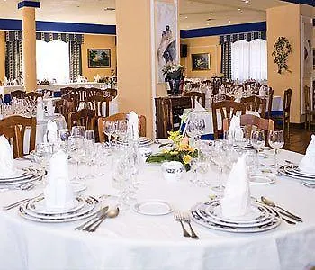 Hotell La Rad 2*