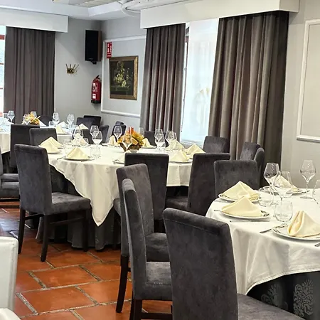 Hotel La Rad Galindo Y Perahuy