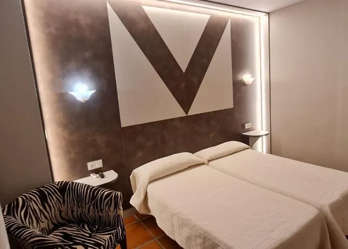 Hotell La Rad Galindo Y Perahuy